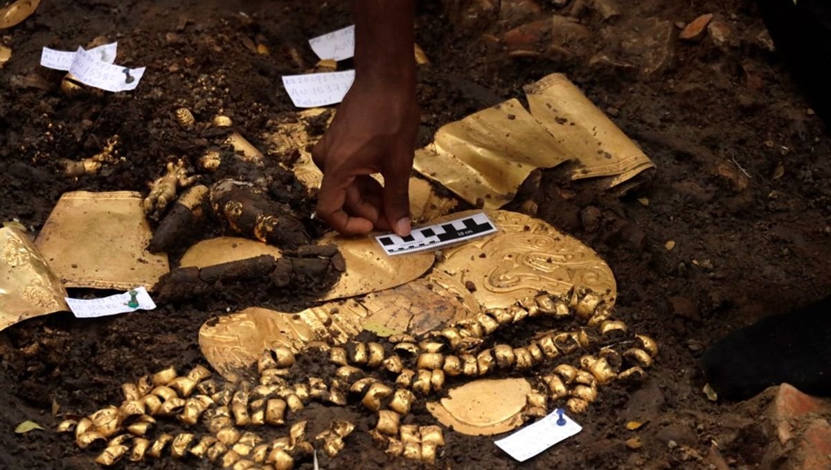 Schillernde Goldschätze in 1.300 Jahre altem Grab in Panama gefunden